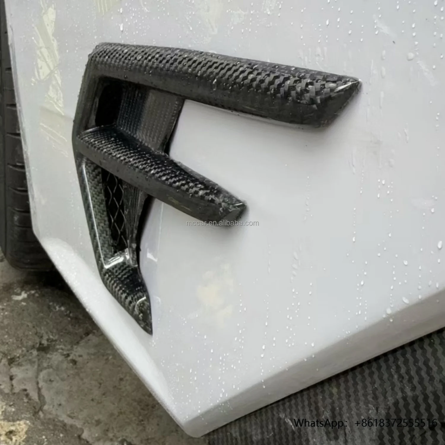 

daHigh Quality Automotive Rear Bumper Trim Sheet for RS7 RS6 ABT Rear Bumper Side Vents
