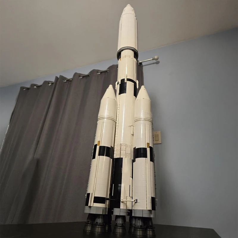 New 5630Pcs Popular Space Technology Series Moc Two-Stage Rocket Model Building Blocks Diy Creative Ideas Toy Birthday Gift