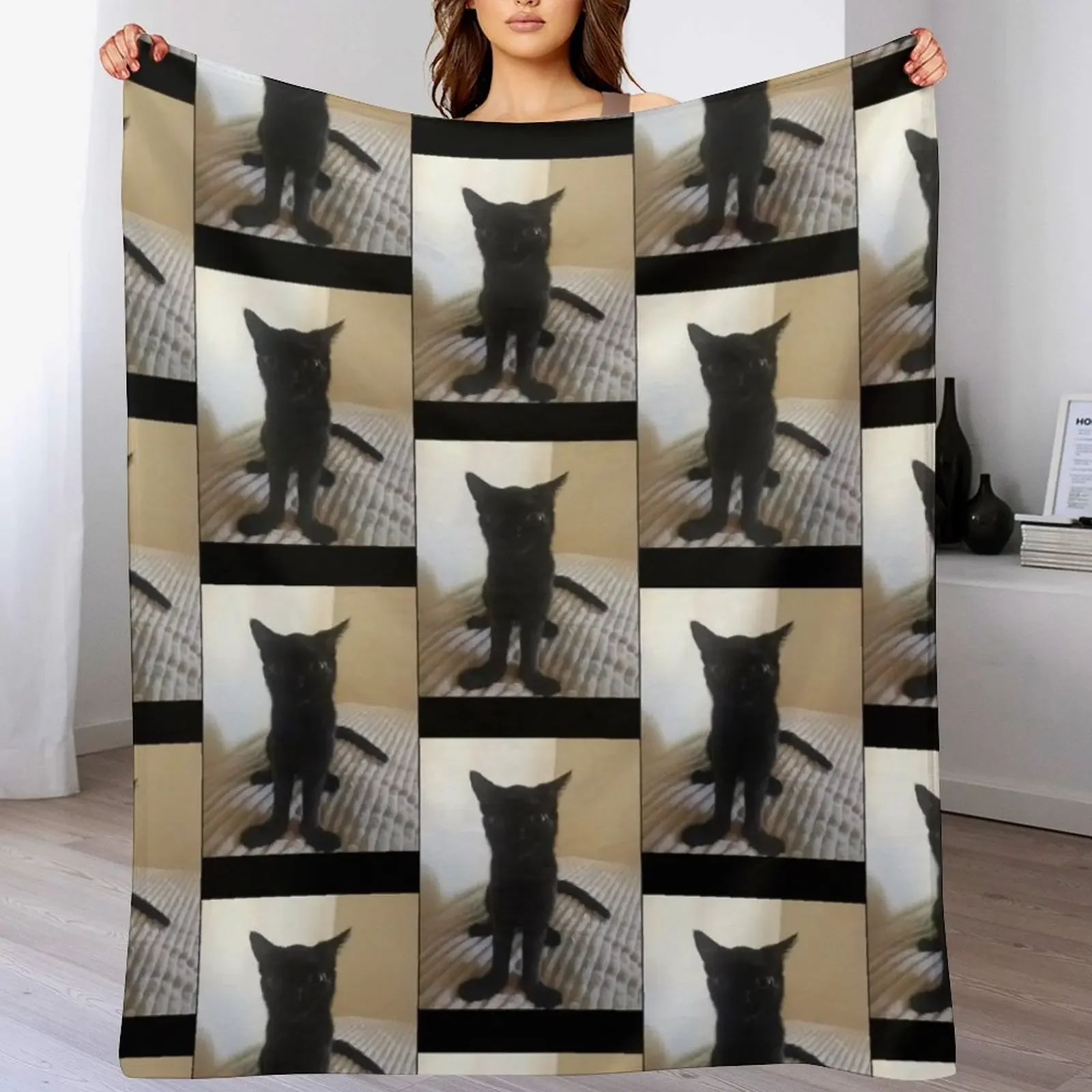 Big Foot Jinx Classic Throw Blanket Cozy Sofa Blanket for TV Watching Napping