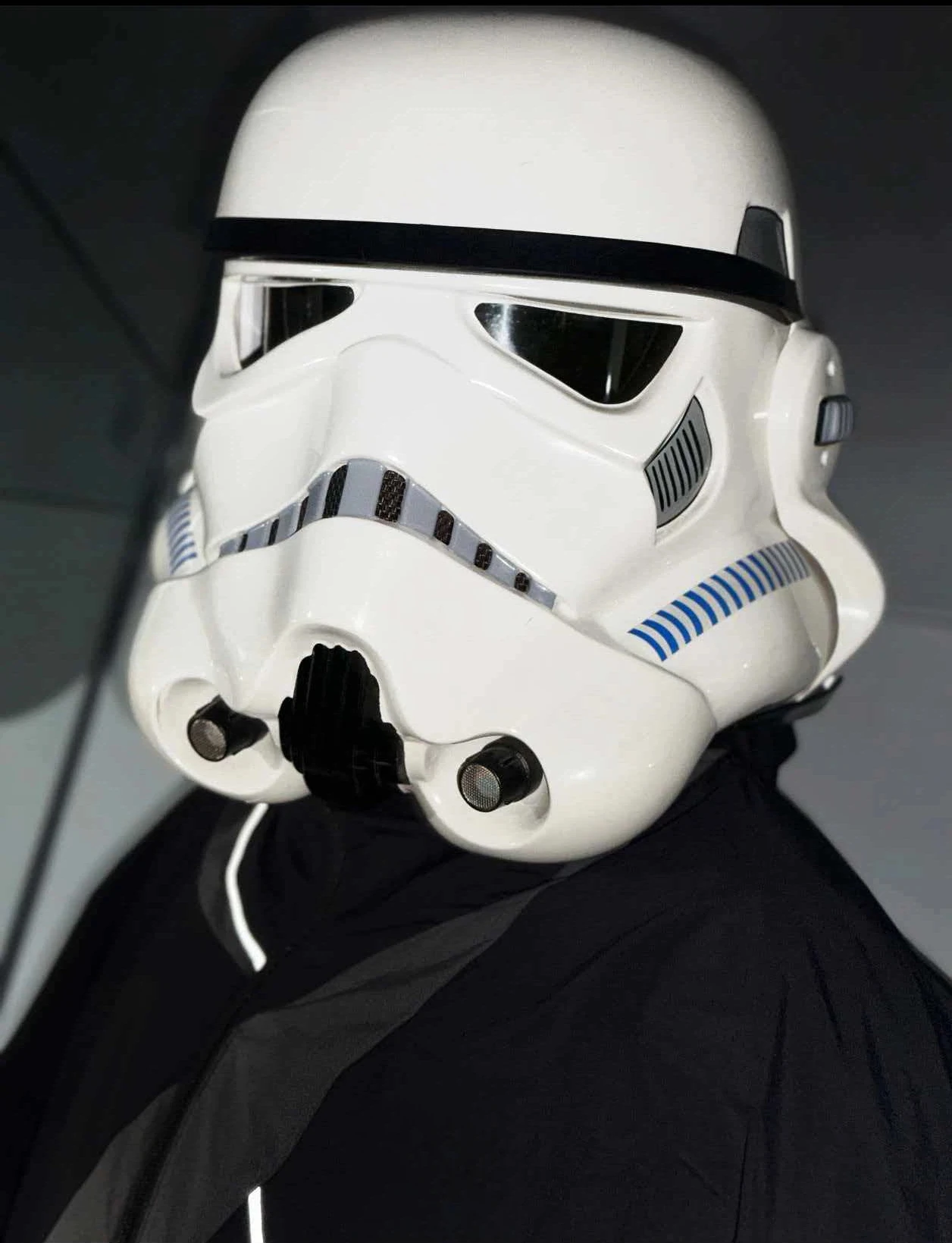 

Шлем-маска солдата Herocross White Soldier: Пробуждение сил планеты. Шлем солдата для ролевых игр, военных симуляций, Хэллоуина. Реквизит-сюрприз.