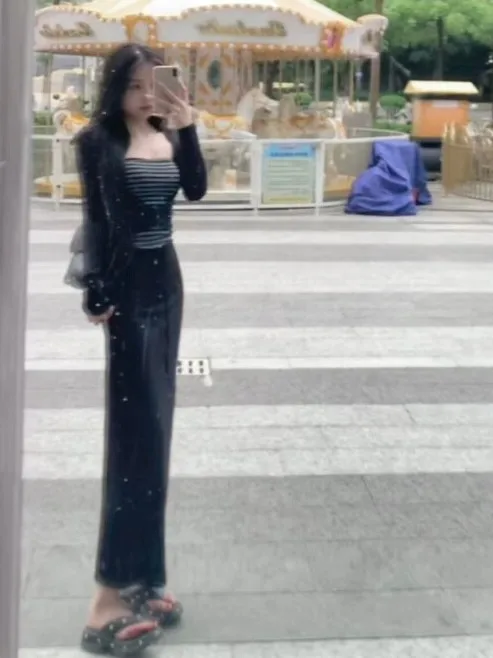 

Unique Stylish Ootd Matching Set with Cardigan Tube Top Skirt Three Piece Suite Summer 2026 Women's Fashion Comfortable