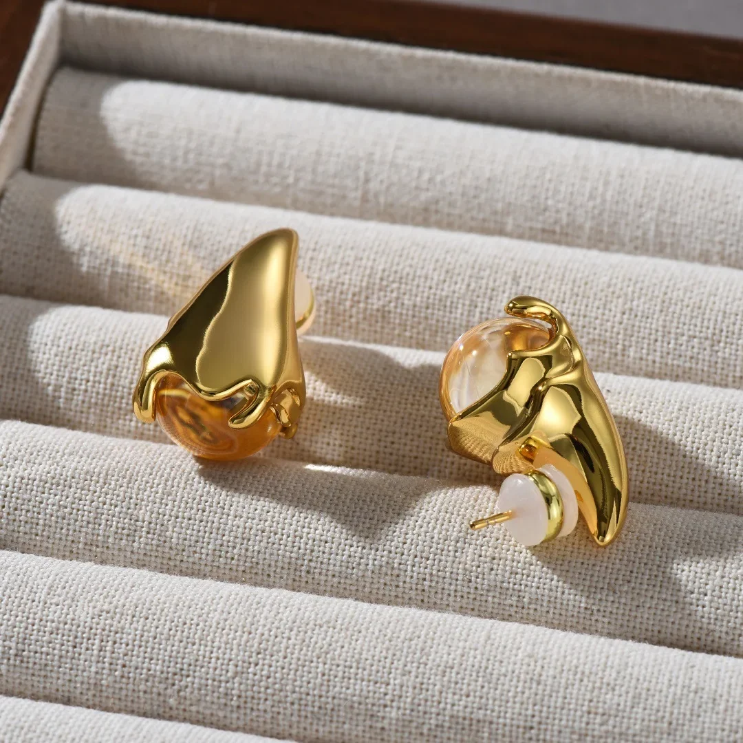 Fashion Design Brass Plated 18K Gold Water Droplet Crystal Earrings Women High Quality Europe Jewelry