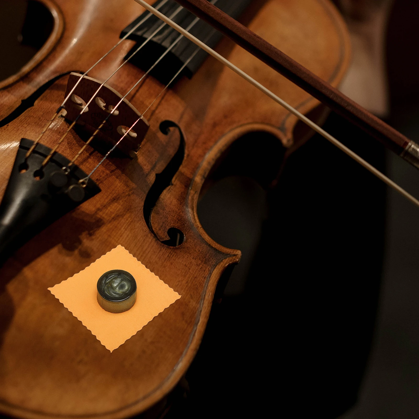 

Rosin Block for Cello Violin Natural String Maintenance Instrument Tool Higher Purity Shiny Color Strong Adhesion Safe