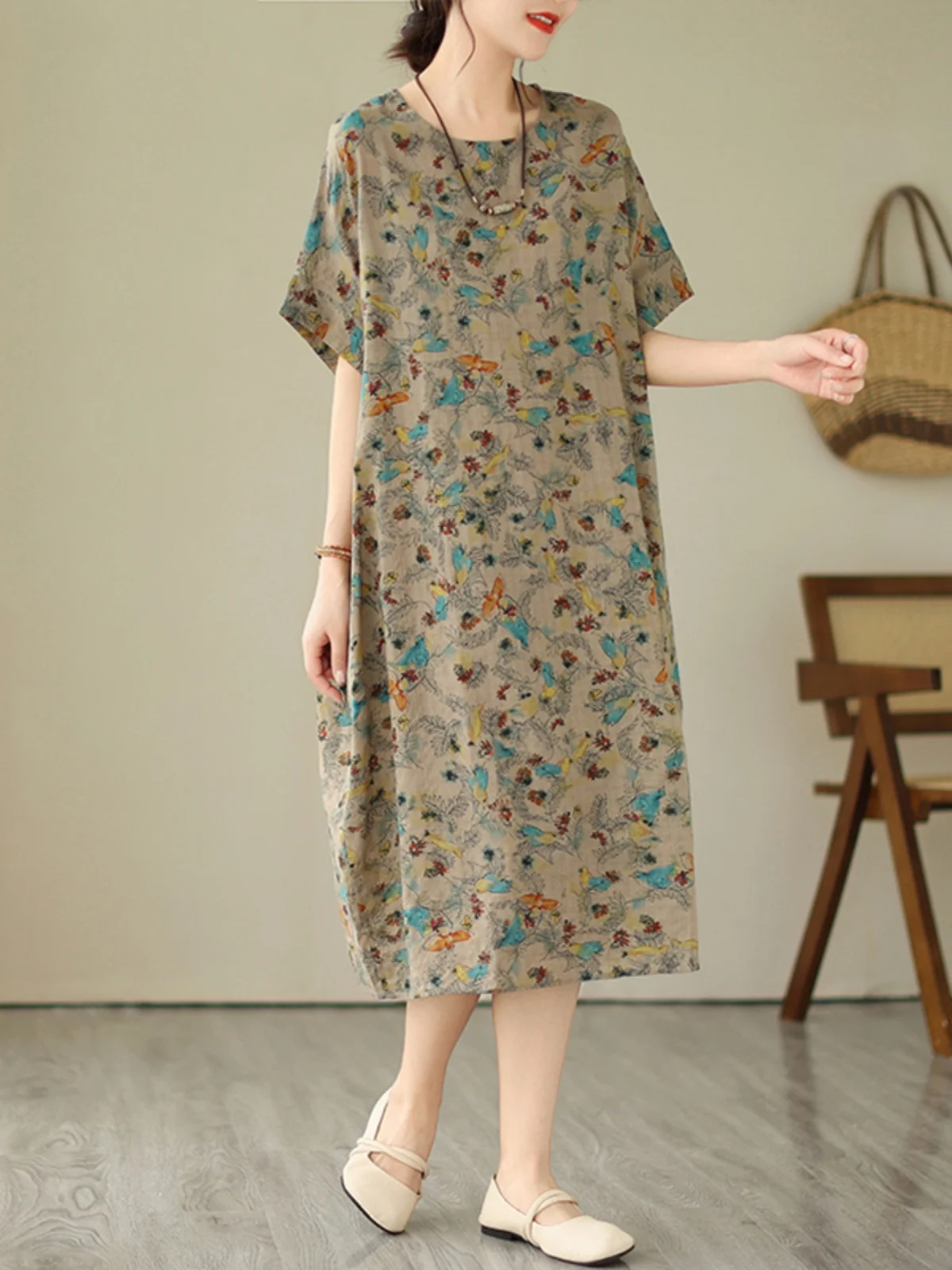 ร้านแบรนด์เสื้อผ้าสั่งตัด ไซส์ใหญ่ ผ้าลินินหรือผ้าสเวตเตอร์ ทรงสลิม ดีไซน์ศิลปะ บางเบา สไตล์เรโทร ทรงเอไลน์ ชุดเดรสยาวปานกลางสำหรับฤดูร้อน