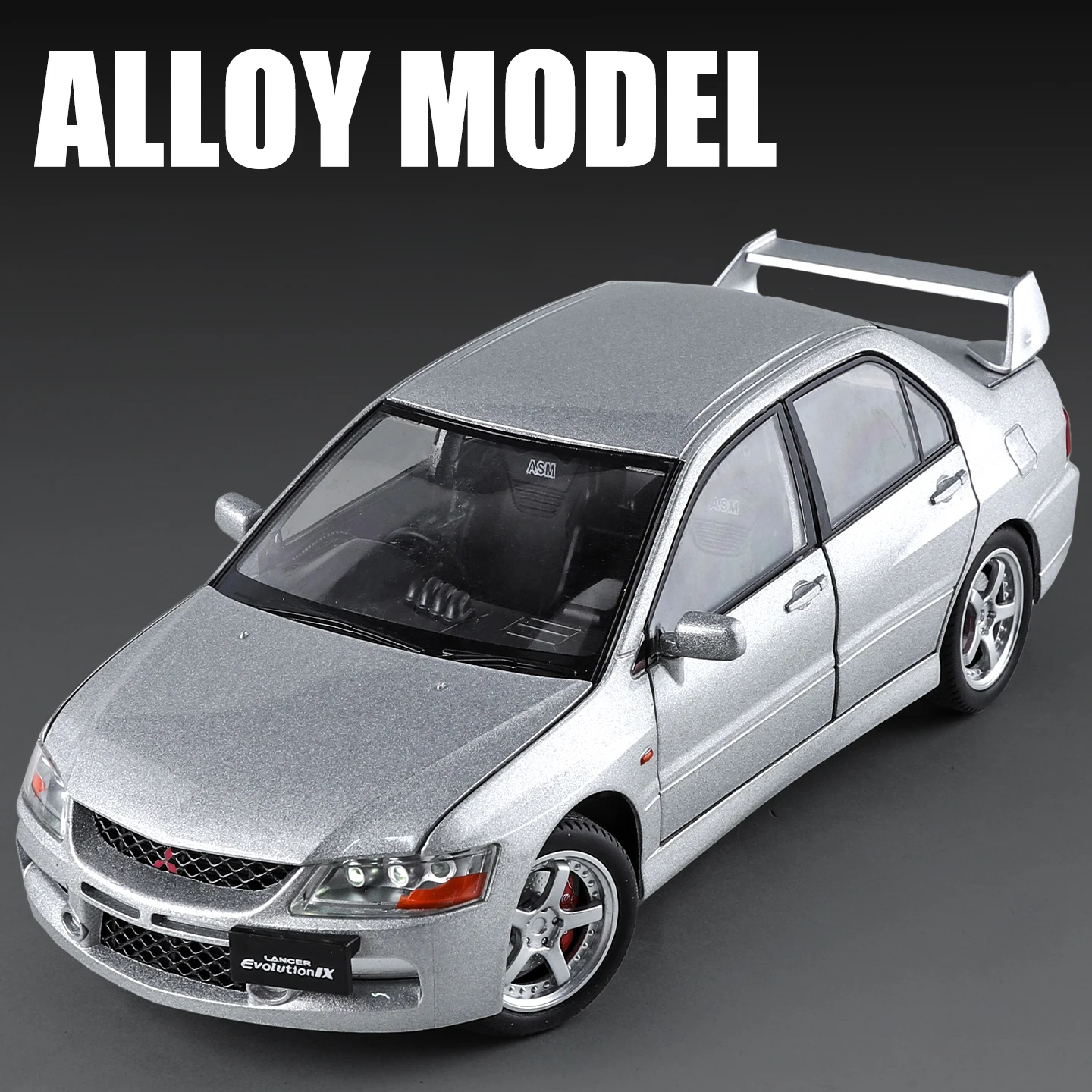 

Модель автомобиля Mitsubishi EVO9 в масштабе 1:24, литая под давлением, с имитацией звука и света, ретро-коллекционный сувенир, игрушка для мальчика.