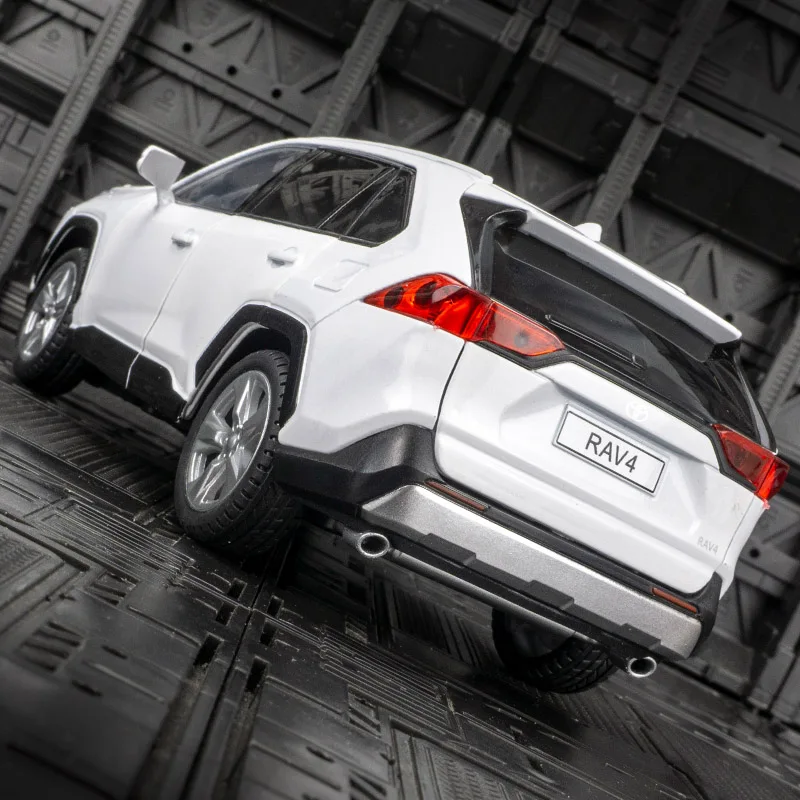 

1/24 RAV4 Off Road SUV Модель автомобиля из сплава Модель автомобиля Украшение Коллекция дверей автомобиля Можно открыть детскую звуковую и световую игрушку