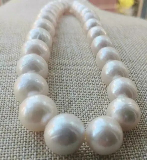 

ONLY HUGE 13-16MM ROUND SOUTH SEA WHITE PEARL NECKLACE