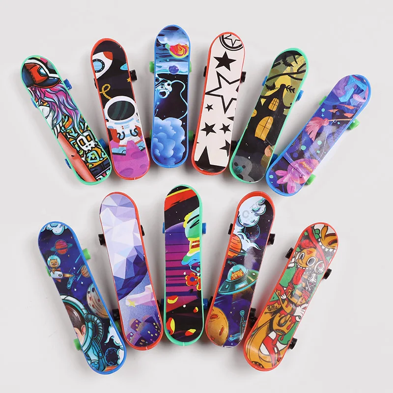 

12pcs Finger Skateboard Toys Cartoon Fingertip Fingerboards Kids Boys Birthday Party Favors Pinata Fillers School Goody Gift