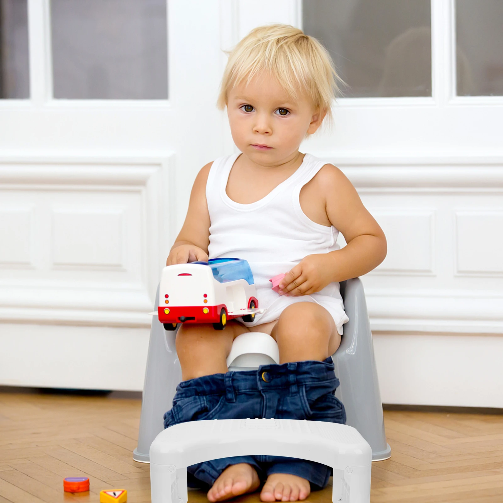 

Plastic Footstool Compact Anti Slip Foldable Kids Bathroom Stools Pediatric Tool Pedicure Rest Stand Fits Toilet