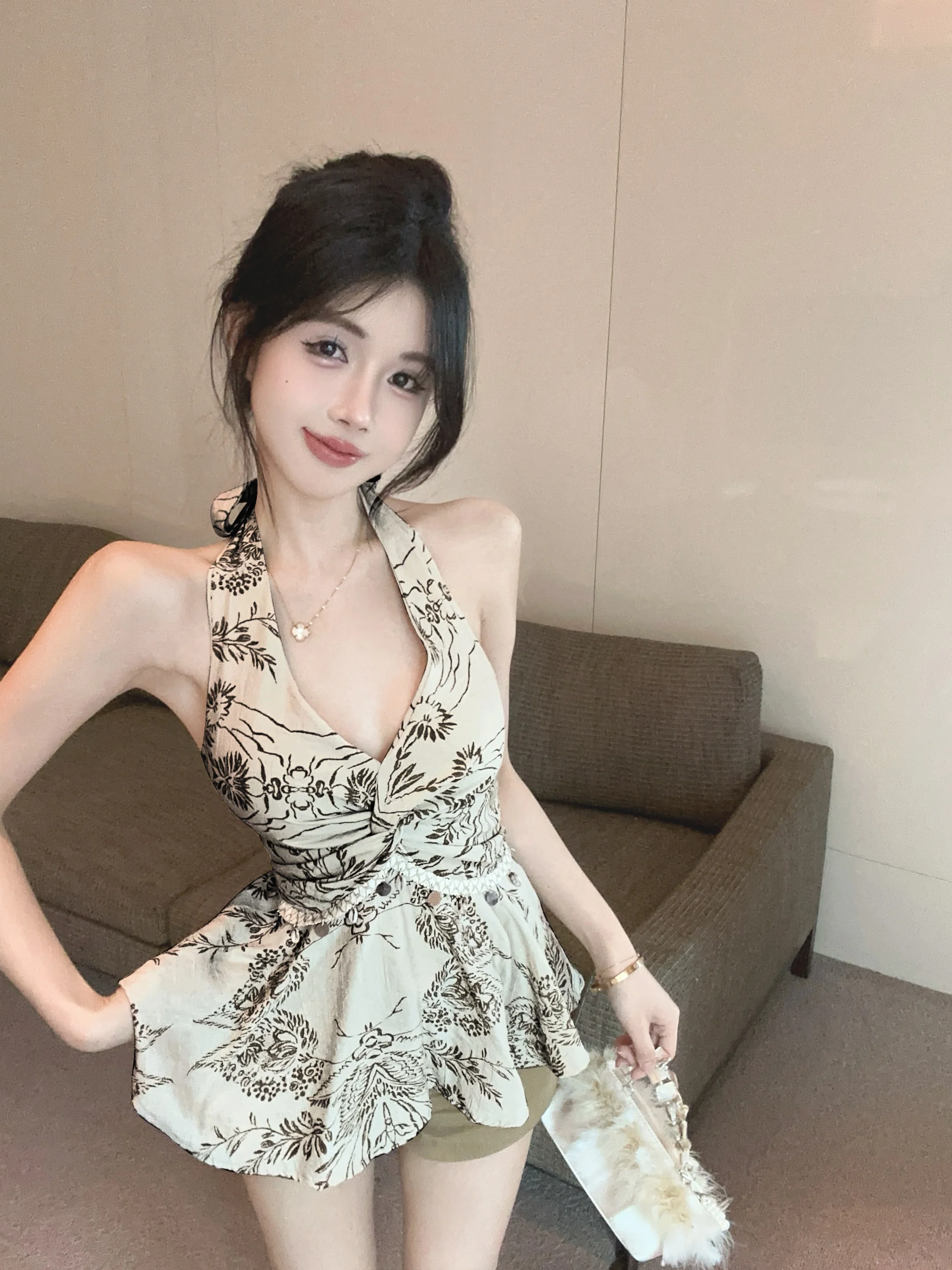 Design Sensation petit ence noeud v-ne suspendu Ne taille minceur dentelle garniture haut été nouveau femmes Faion irt