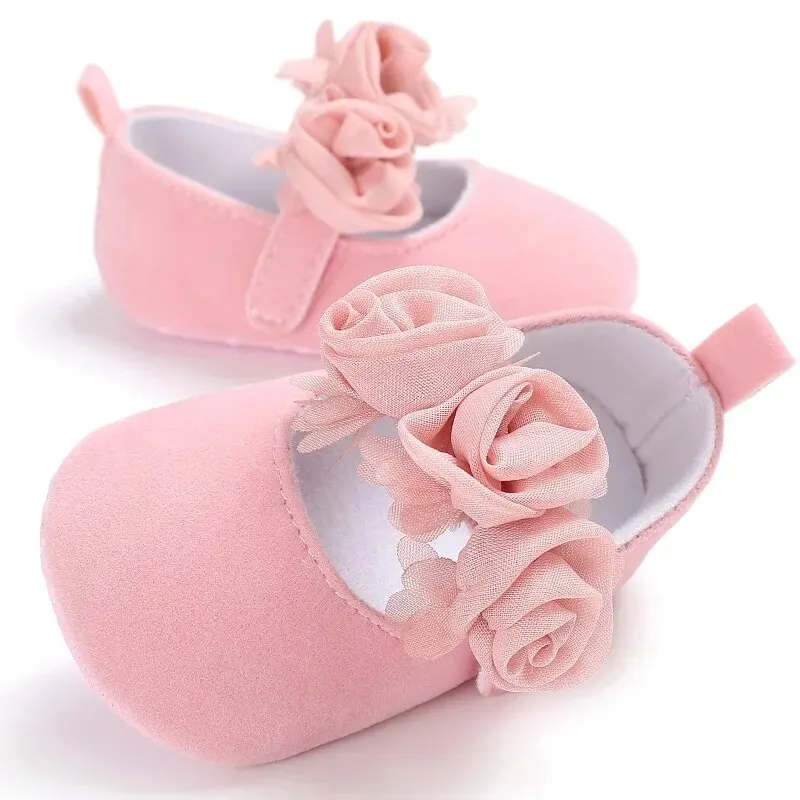 Meckior scarpe da bambino Cute Flower Princess Girls Shoes suola in cotone neonato antiscivolo Toddler First Walker culla scarpa mocassino infantile