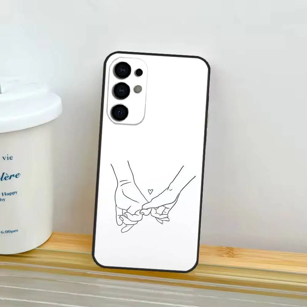 Etui na telefon Samsung S25,24,23,22,30,21,10,9,Ultra,Plus,Lite z motywem mamy, córki, syna, taty trzymających się za ręce, miękkie, czarne.