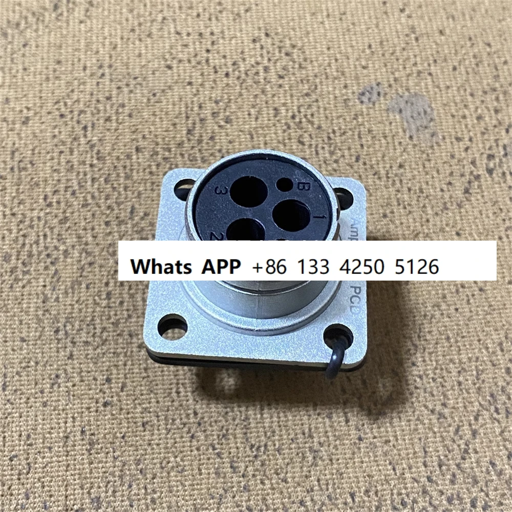 

HVG1S403FC | Amphenol 3-жильный автомобильный новый разъем жгута проводов энергии, розетка панели