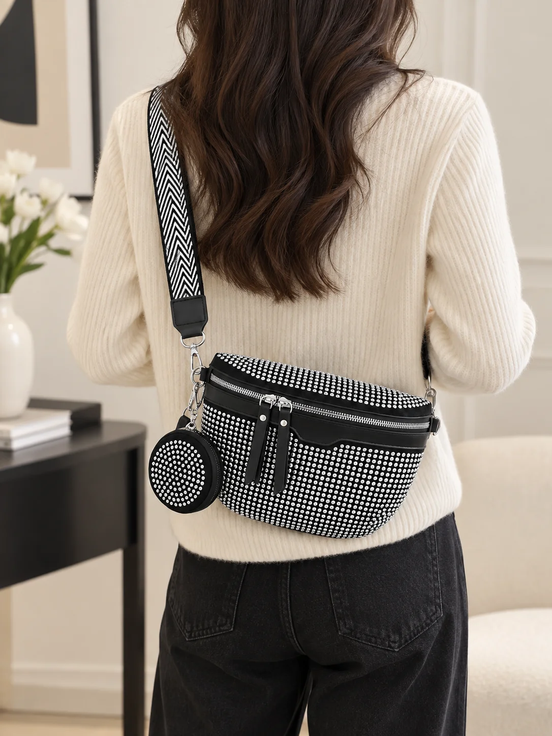 Women’s Rhinestone Crossbody Chest Bag, Korean Style Chain Shoulder Waist Bag with Detachable Mini Pouch, Sparkly Casual Sling B