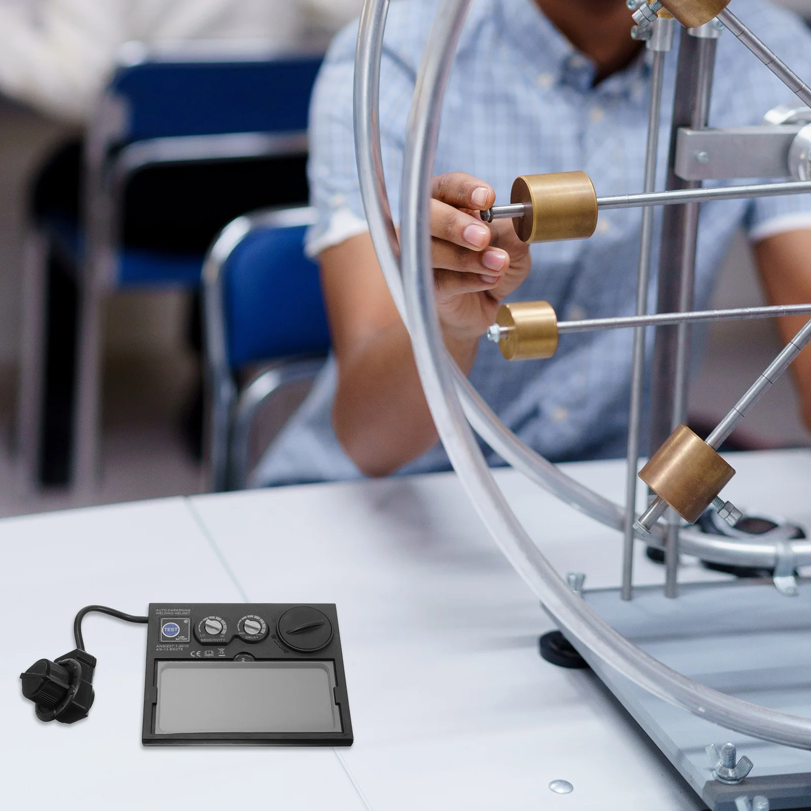 

Electric Welding Auto Darkening Lens Replacement Adjustable Welding Protective Equipment For Grinding Cutting Work