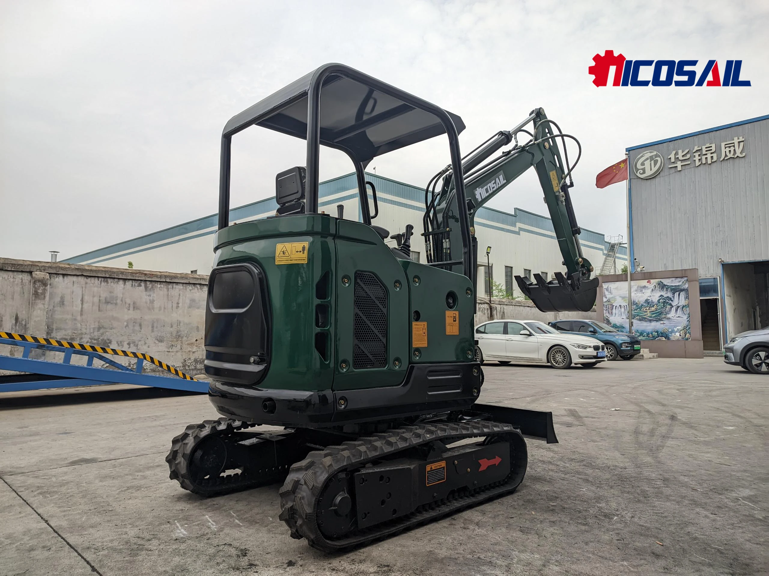 Customized Mini Bucket Excavator 2.5 Tons - Best Price Compact Excavator for Sale with Bucket Attachment