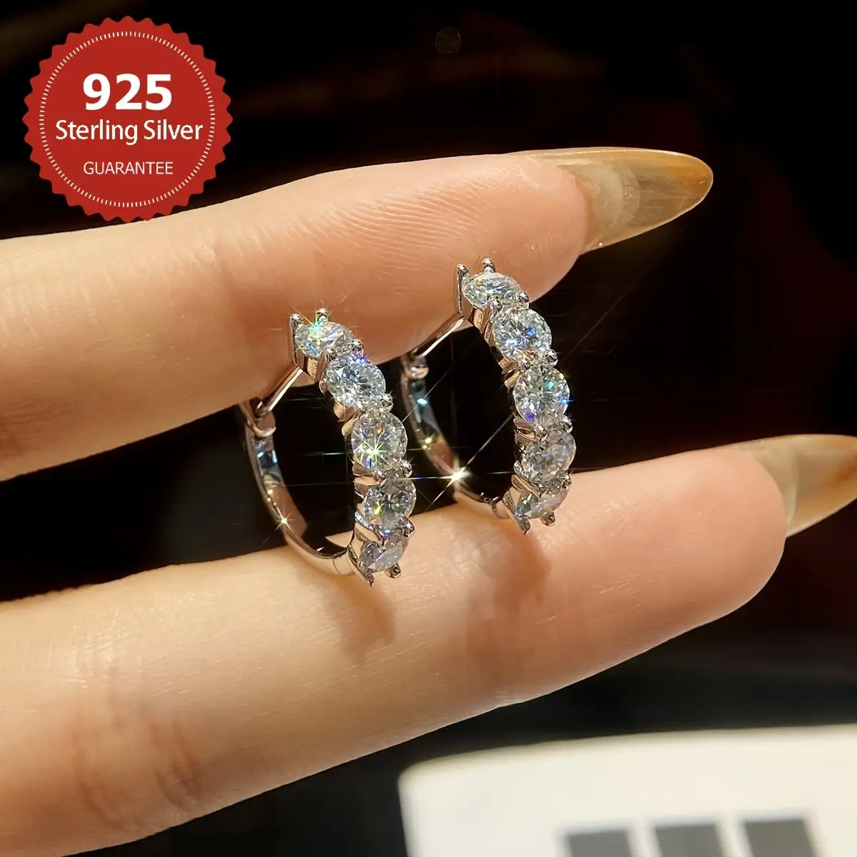 JoyceJelly Ohrstecker aus 925er-Sterlingsilber mit Moissanit-Diamant, 1 CT/2 CT, Rundschliff, Ohrhaken, Damen-Ohrringe, Hochzeit, edler Schmuck – Detail 14