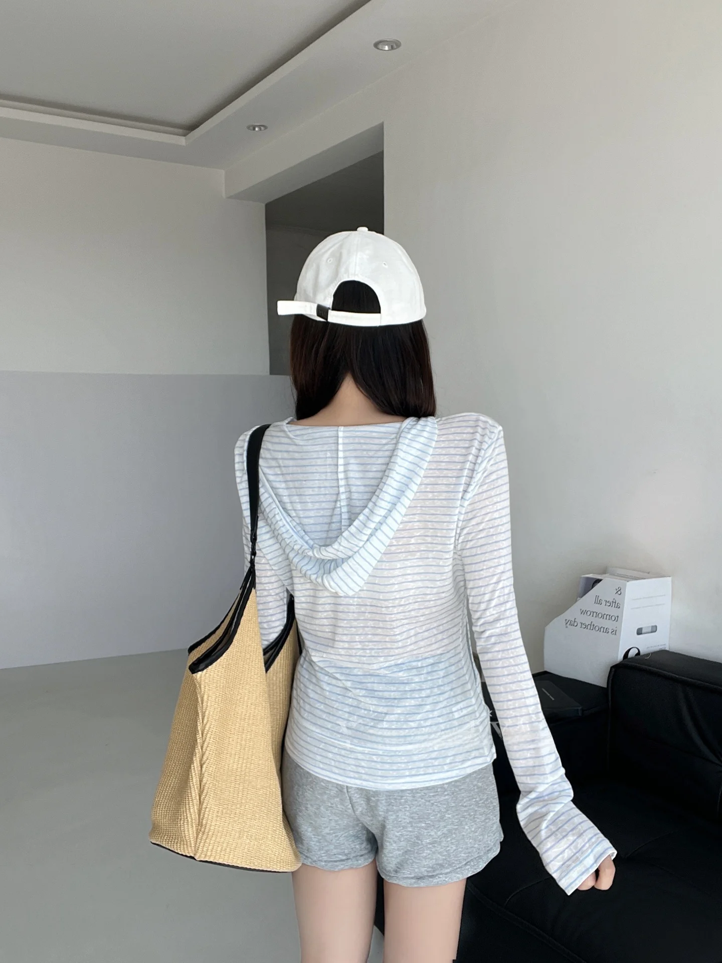 Ossigeno leggero Sweet Girl Stripe Long Sve Donna Primavera Autunno Sottile Allentato Dimagrante Traspirante Protezione solare Capispalla aperto...