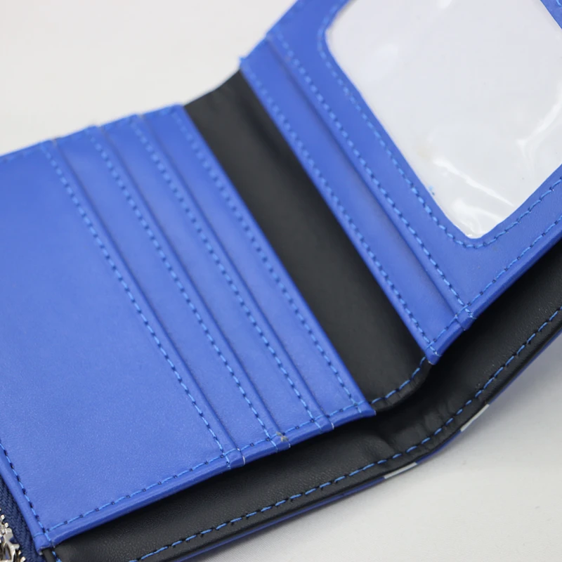 محفظة كورالاين دول آند ستارز صغيرة بغطاء قلاب وجيب بسحاب ومحفظة للعملات المعدنية وحامل بطاقات محفظة من البولي يوريثان