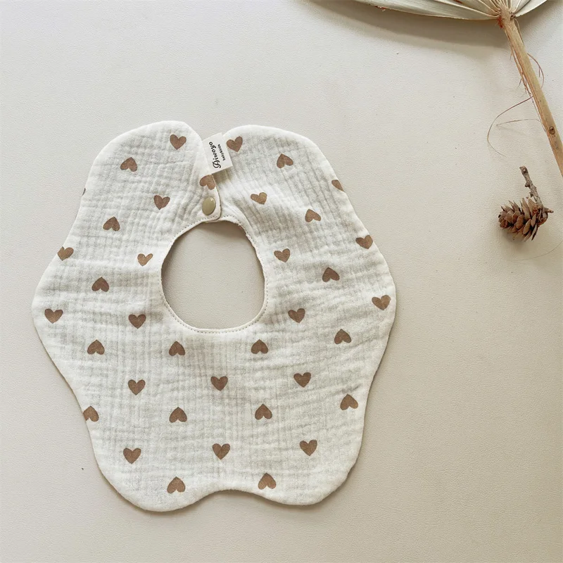 Baberos de algodón de gasa con pétalos para bebé, 3 uds., estampado para recién nacido, niño y niña, paño para eructar de alimentación de 0 a 2 años, toalla suave para Saliva, Bandana