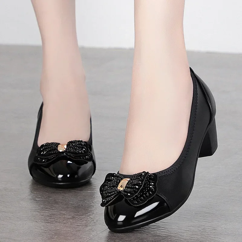 5cm Breathable Comfortable Shallow Mouth Bowtie Soft Leather Shoes Spring 2025 Med Block Heels Pumps Black Shoes for Office Mom