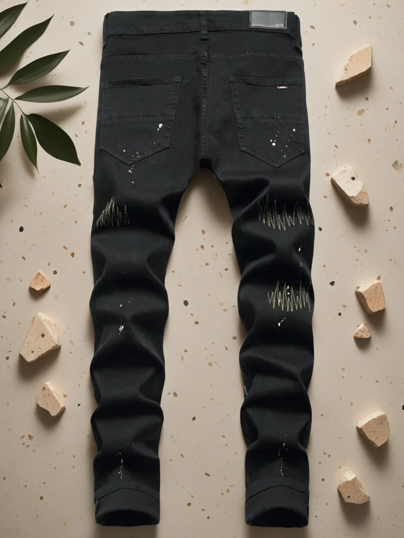 กางเกงยีนส์ผู้ชาย Ripped Casual พิมพ์ Slim ยืดปักกางเกงยีนส์ Skinny Denim สีดํากางเกงยีนส์ล้างเท้า
