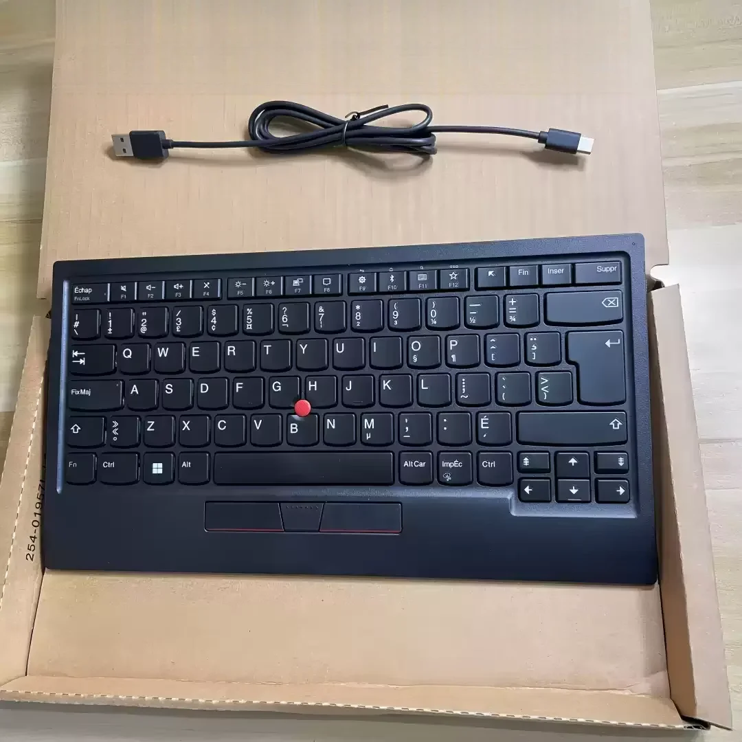 ThinkPad BlueToothキーボード 日本語配列 KC-1957 For ThinkPad KC-1957 Bluetooth Wireless Dual Mode Keyboard
