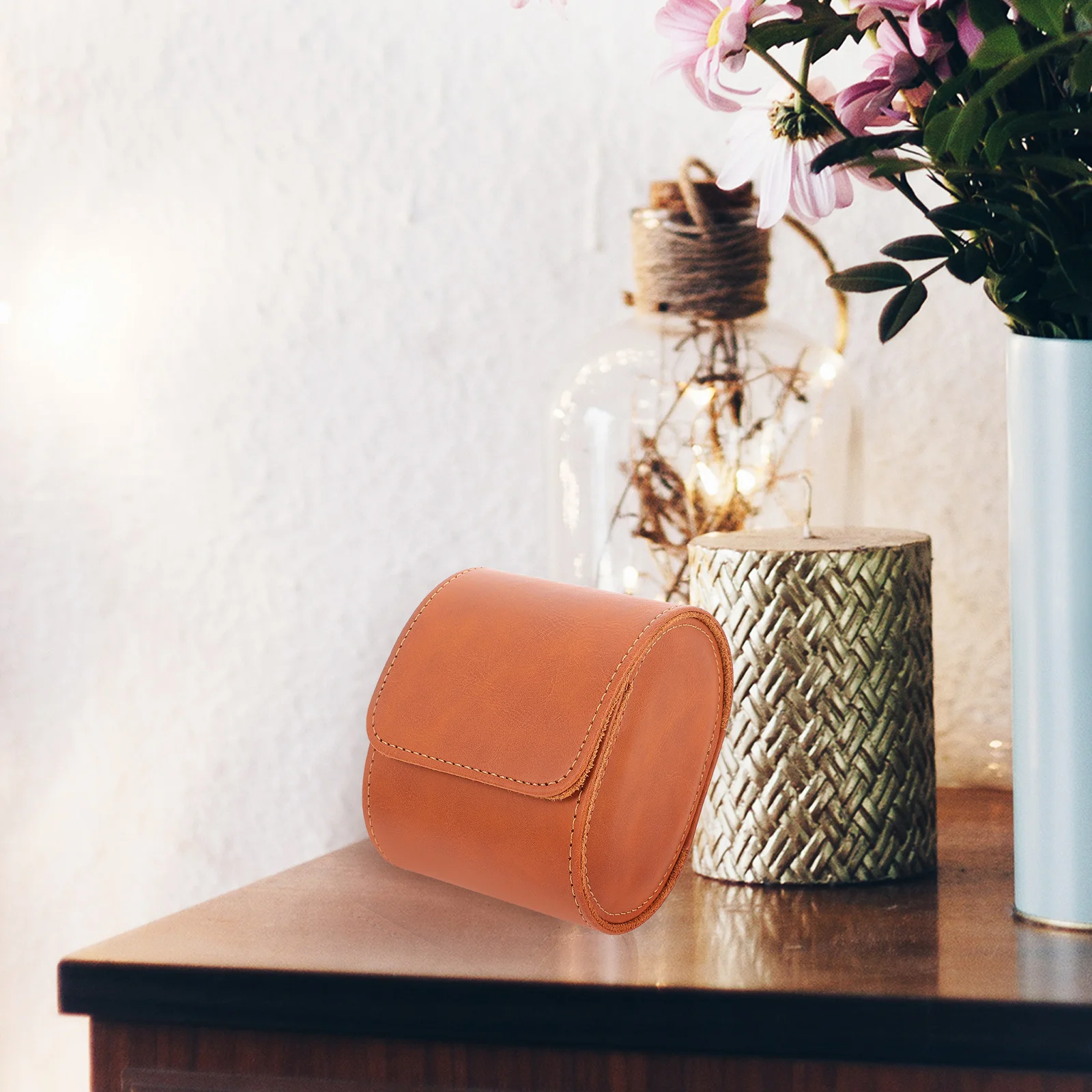 

1 Portable Watch Box with PU Design for Travel and Home Use Watch Organizer Holder Gift Case Accessories