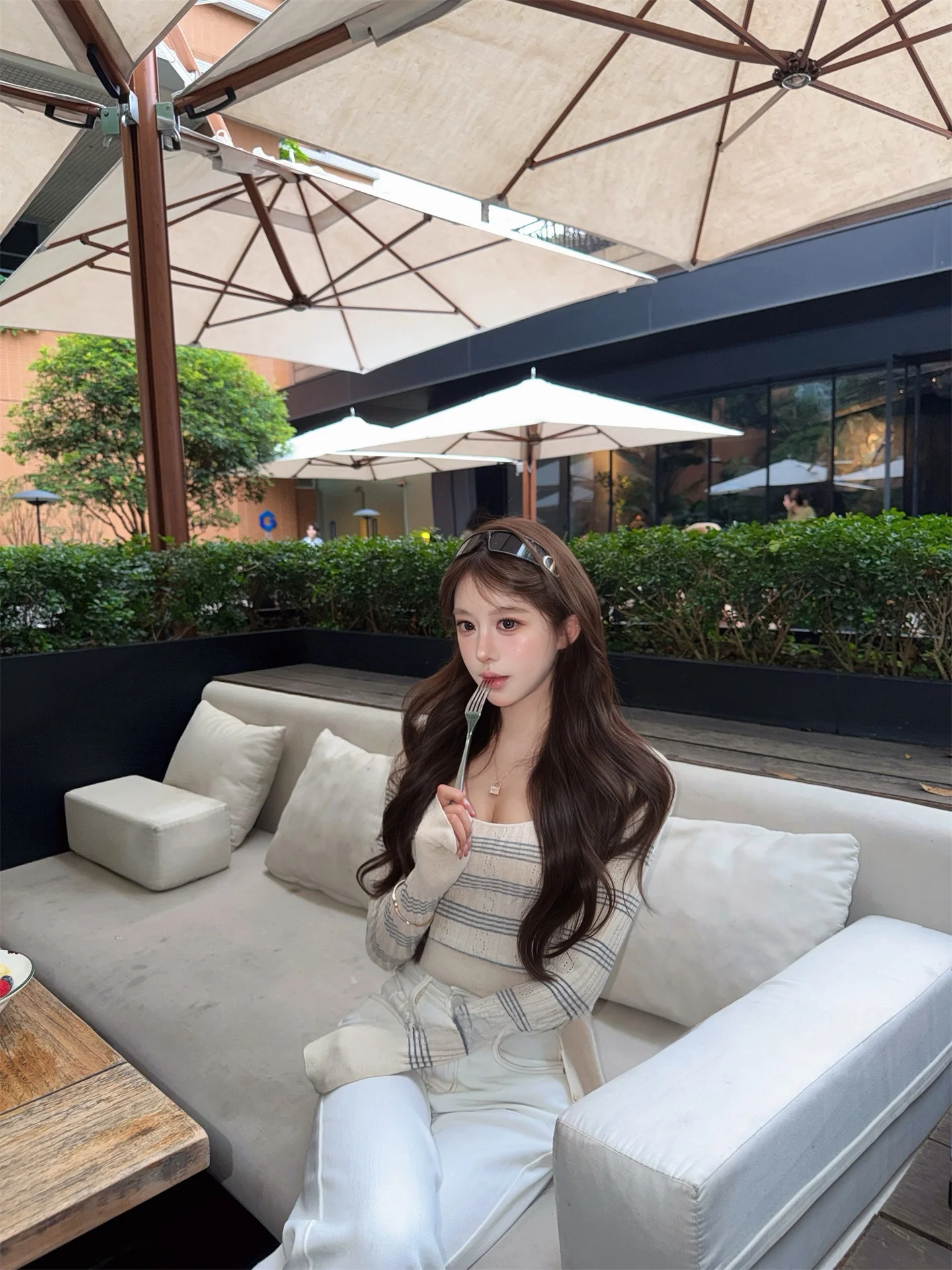 

Комплект из вязаного свитера и топа в стиле колор-блок для женщин: летний, милый стиль, с длинными рукавами, в полоску, контрастный, для ношения под одеждой, комплект из двух предметов