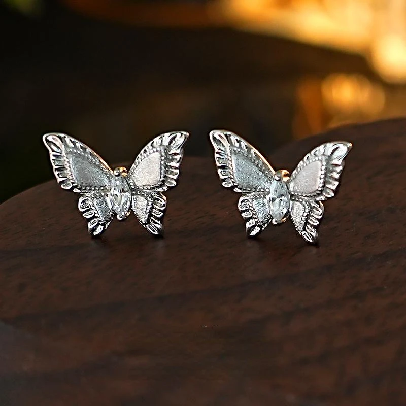 Metal brushed dreamy butterfly 925 silver ear nail, high-end feel, horse eye, niche temperament, versatile