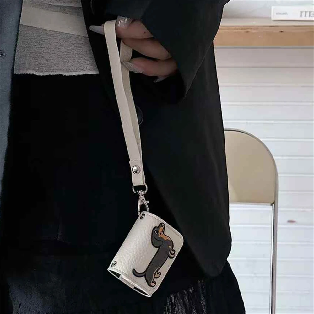 لطيف الإبداعية الحيوان الألماني الليتشي نمط فو الجلود حقيبة سماعة الاذن ل Airpods 1 2 3 4 برو 2 الغطاء الواقي مع قلادة