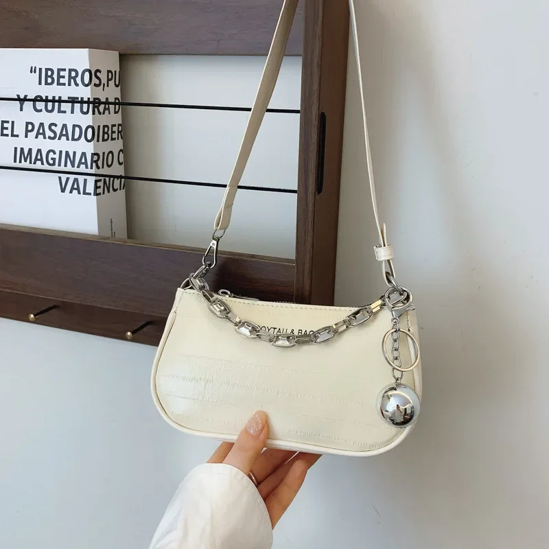 Fashion niche chain portable underarm bag women's handbag versatile shoulder messenger bag