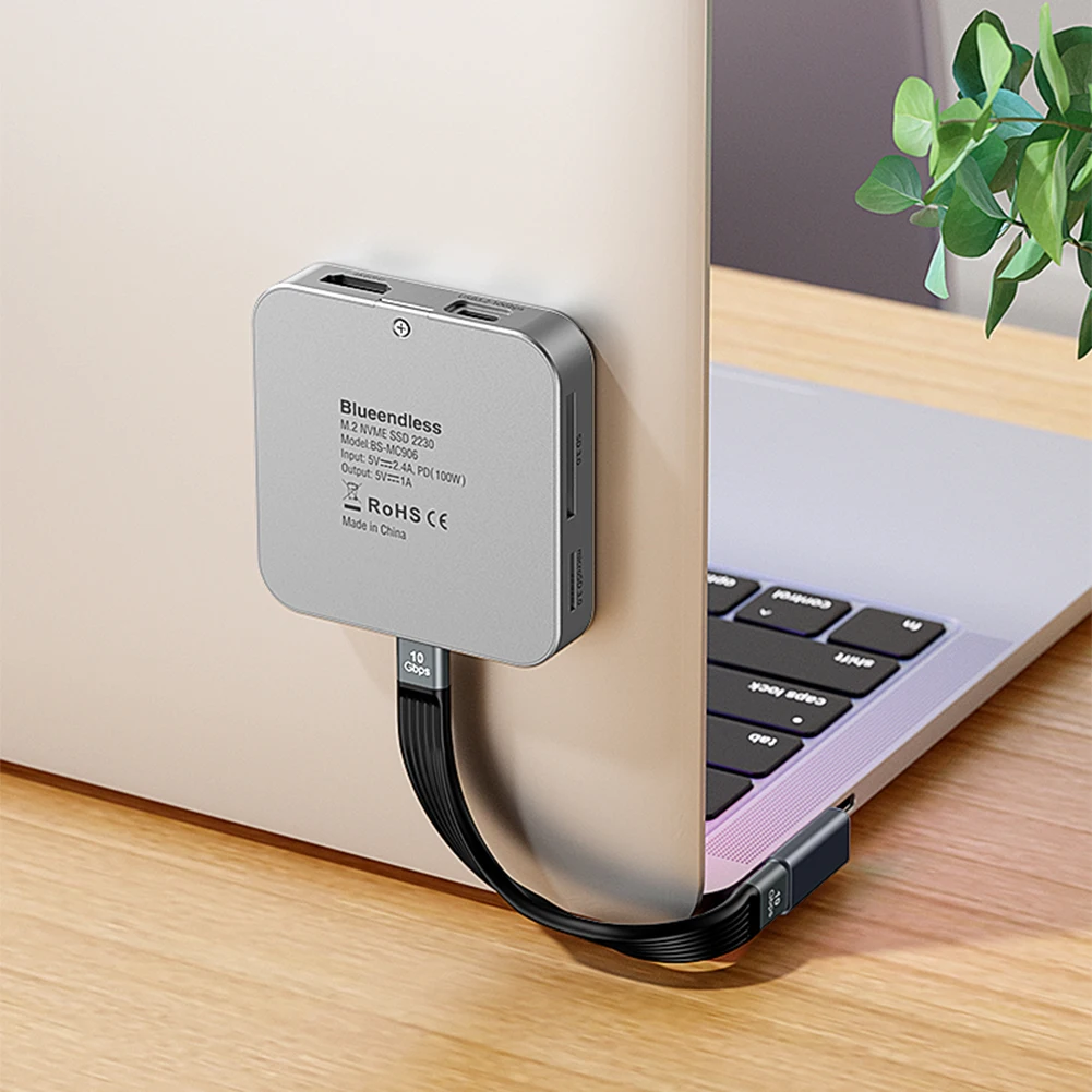 

8 in 1 USB C Hub with M.2 SSD Enclosure SD Docking Station 4K 60Hz HDMI-Compatible USB-C 3.2&USB-A 3.2 for M.2 NVMe and SATA SSD