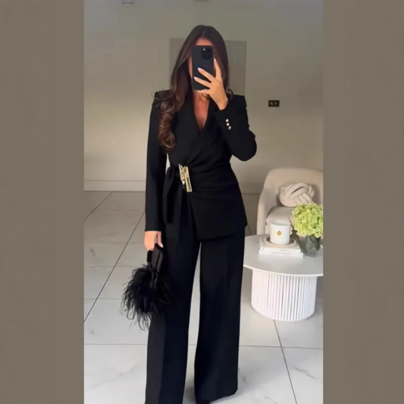 Damen-Hosenanzug Zweiteiliges Set Schnallendekoration Langarm-Blazer Gerade Hose 2-Teiliges Set Schicke Damen-Outfits