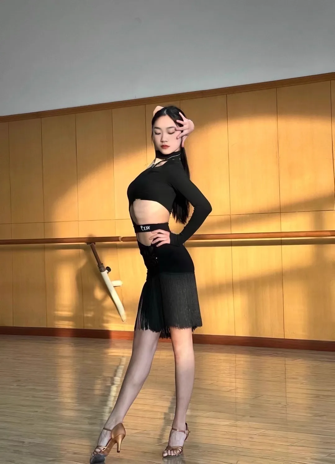 UK-Lateintanz-Top – Schwarze Premium-Übungskleidung für Damen, multifunktional für Unterricht und Training von Gesellschaftstanzkostümen