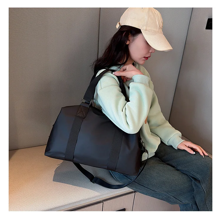 Women Fitness Bag Men Gym Handbag Sport Training Shoulder Travel Bags Luggage Waterproof Nylon Outddor Gym bag Tote bags bolsos