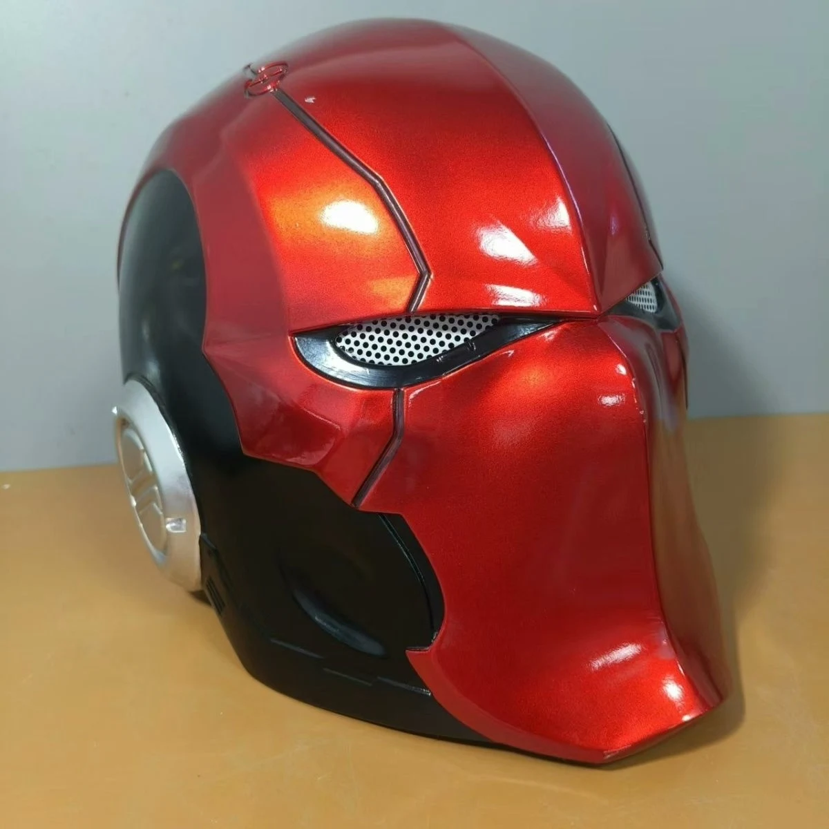 

Red Hood Mask Wearable Arkham-Knight Gothan Halloween Cosplay Matte Resin Cos Mascara Fire Demon Mask Prop