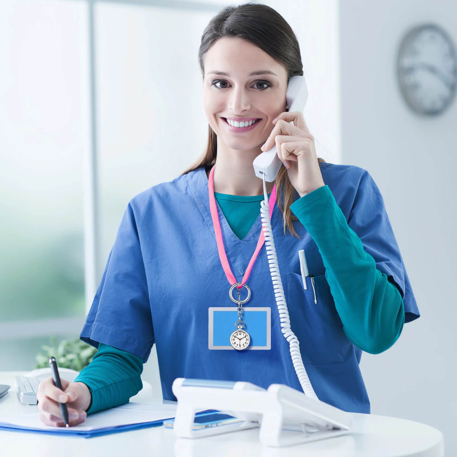 Jam Tangan Perawat Gantungan Kunci Jam Tangan Menyusui Elektronik Saku Kecil untuk Perawat Fob Perak