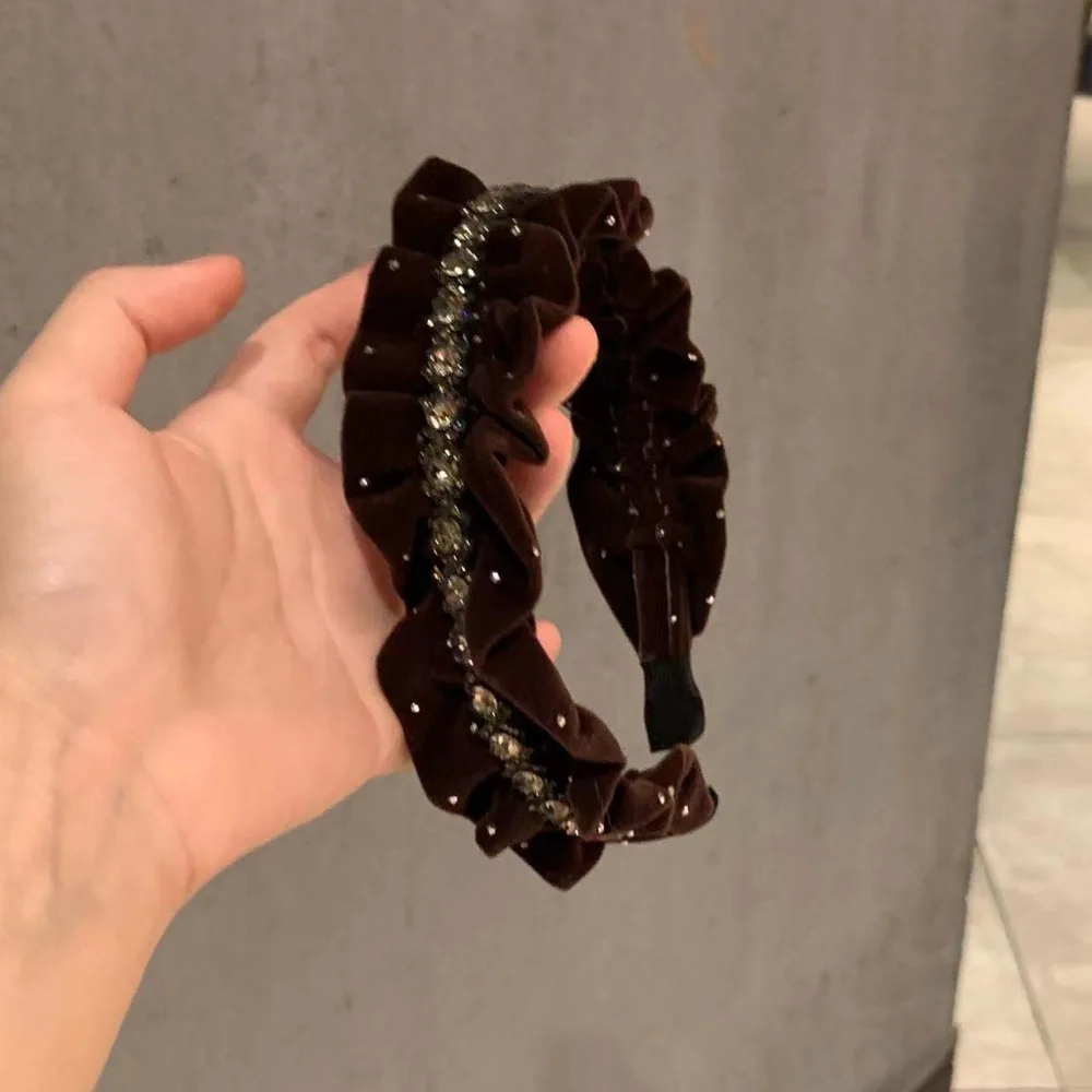 Элегантный бархатный плиссированный обруч для волос во французском стиле, головной убор, блестящая повязка на голову со стразами, полиэстер, красная женская повязка для волос с блестками, повседневная