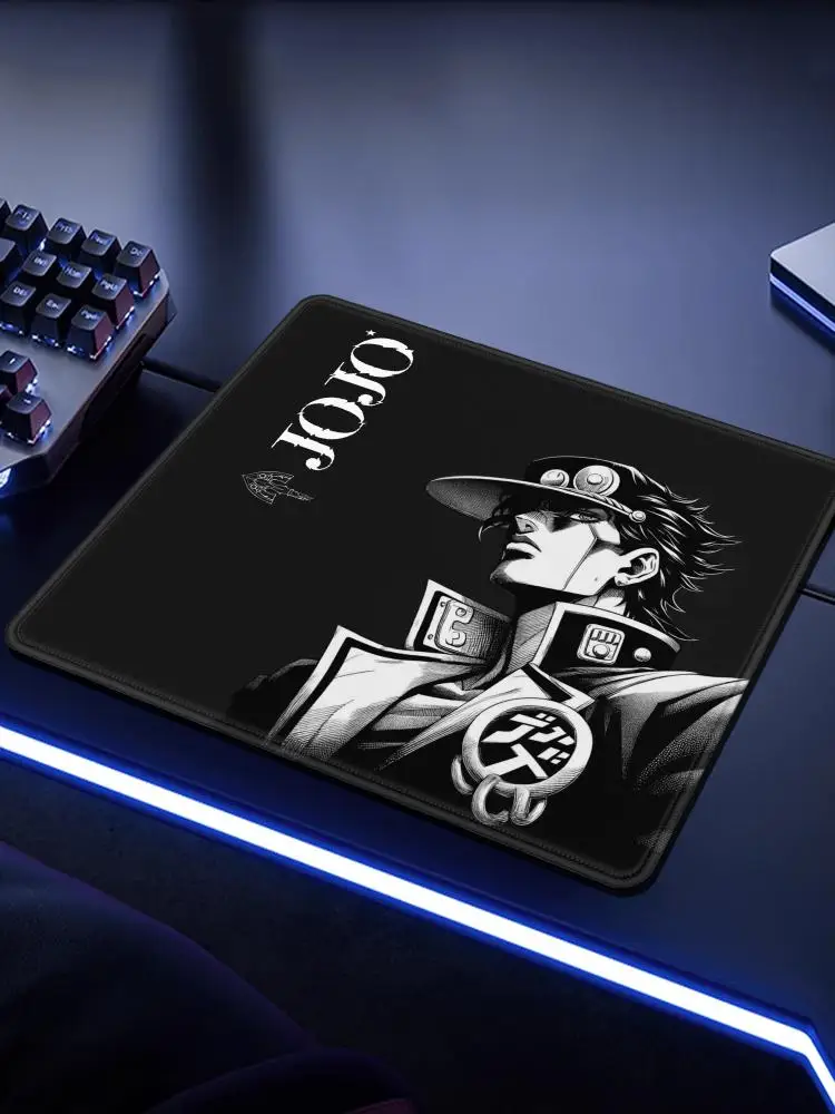 Jojo Bizarre Adventure Gaming Mauspad XS Kleines Mauspad für PC Gamer Desktop Dekoration Büro Mauspad Schreibtischunterlage Teppich
