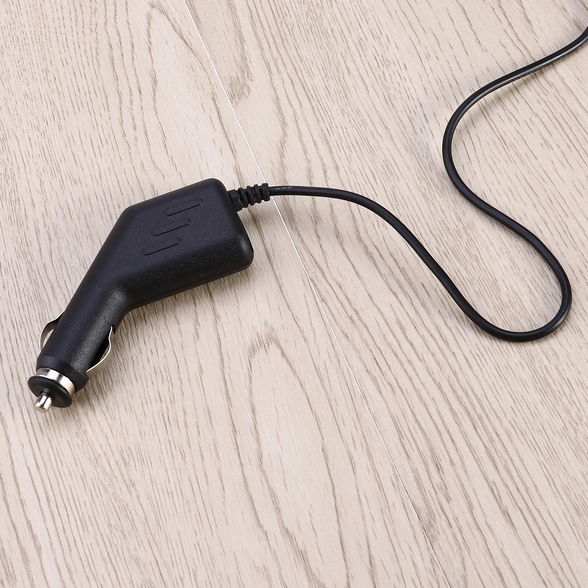 

Mini USB 5V 1.5a GPS Car Adapter Cord Durable Flame Resistant Plastic for 200 255 260 350 205W 760 Black Car