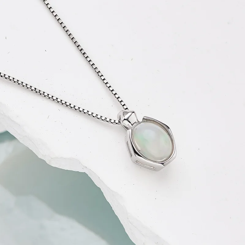 New S925 Pure Silver Jewelry Light Luxury and Niche Natural Amethyst Opel pendant exquisite and Elegant Valentine's Day Gift