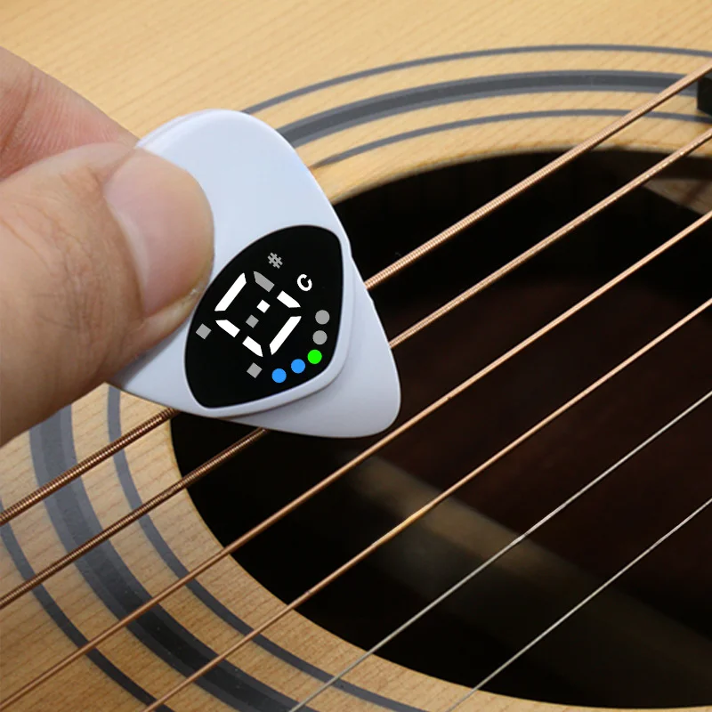 2-in-1 Guitar Pick & Tuner - Portable Multi-Purpose Pitch Calibrator for Folk Guitars and Ukuleles 12-Tone Equal Temperament