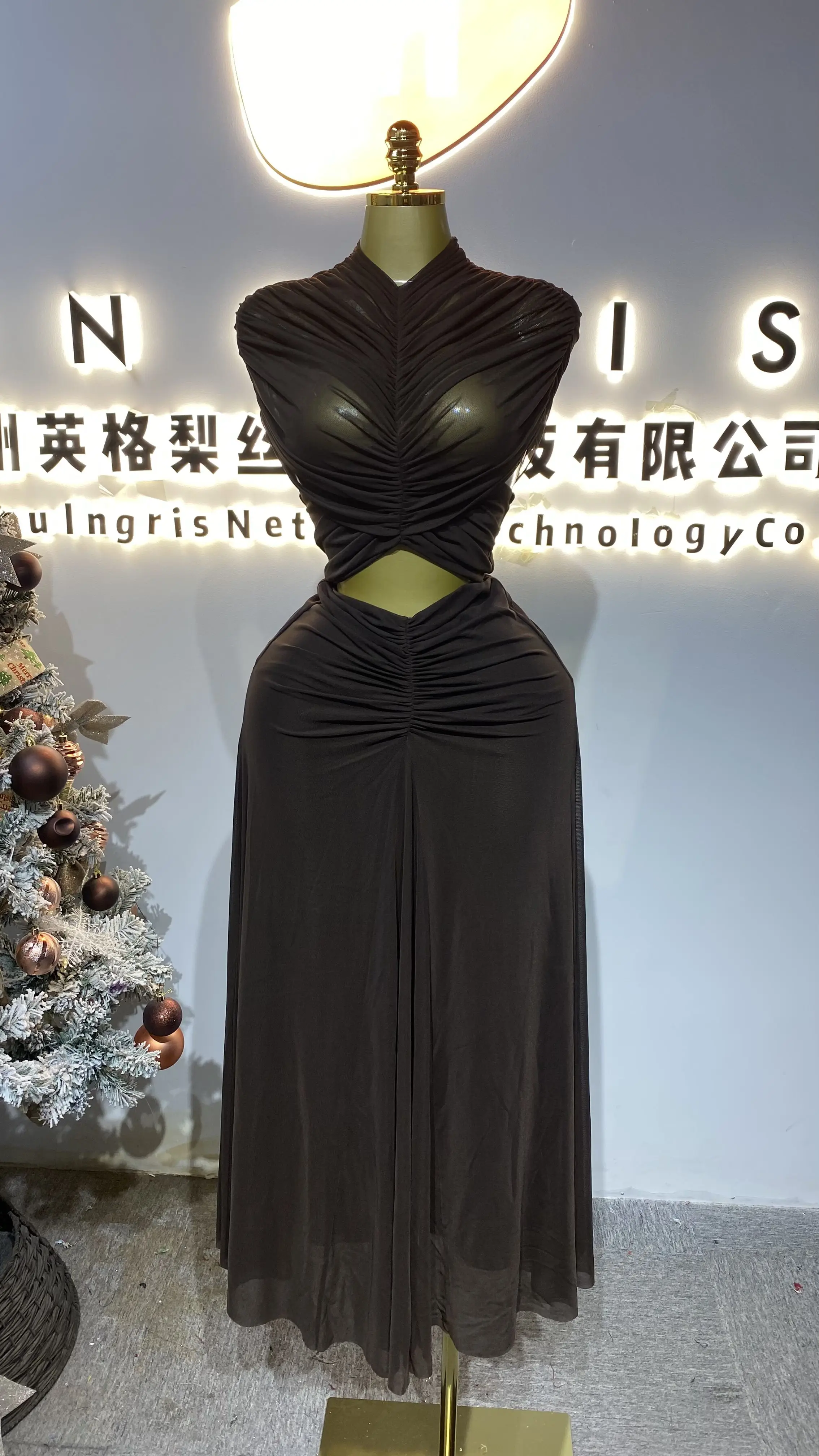 

Stylish high-neck short-sleeved women's lace breathable solid color maxi dress with front cutouts-GZXX610