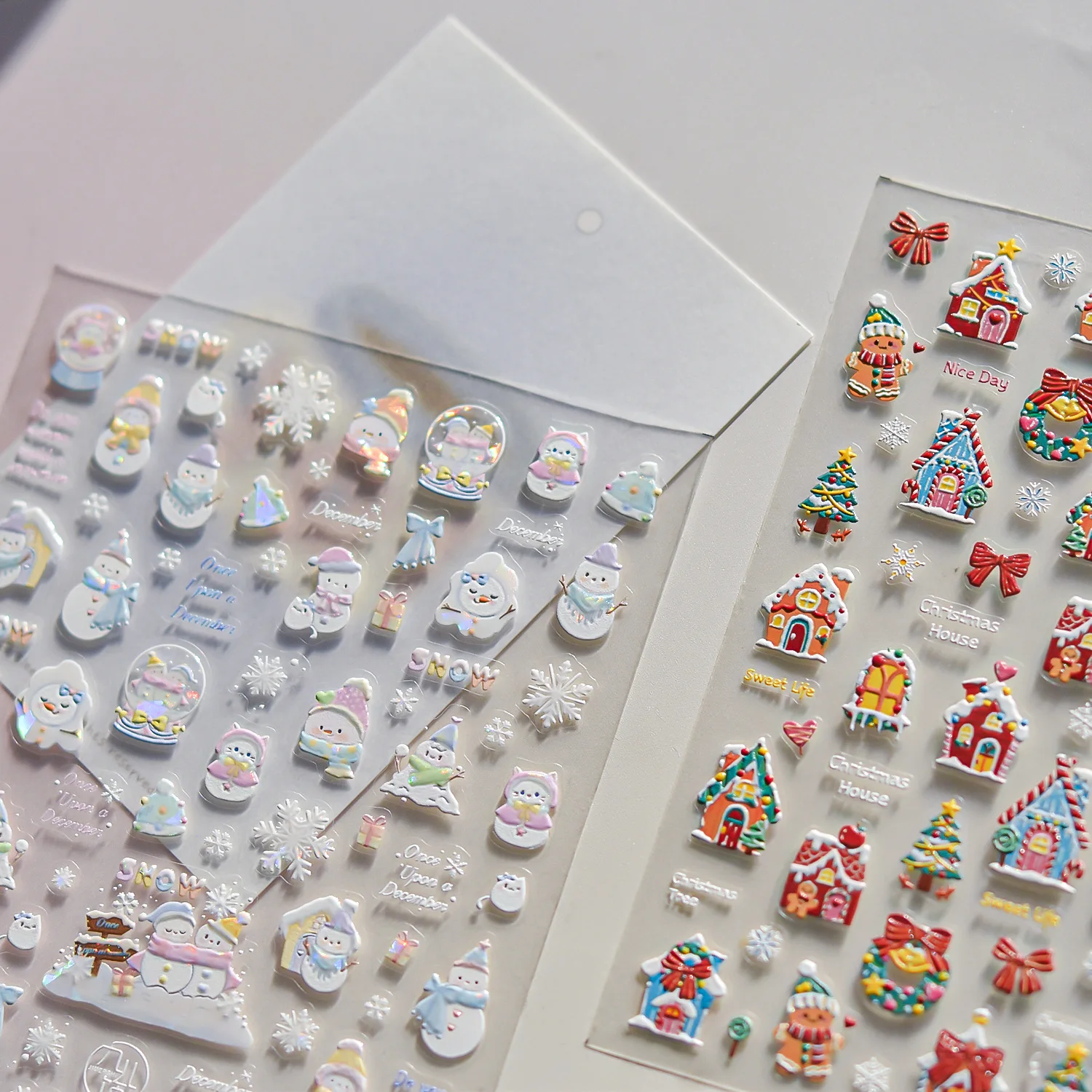 Stiker Kuku 5D Embossed Motif Musim Dingin, Manusia Salju, Karangan Bunga Natal, Rumah, Pita, Kepingan Salju, Aksesoris Seni Kuku, Stiker DIY, Dekal Kuku