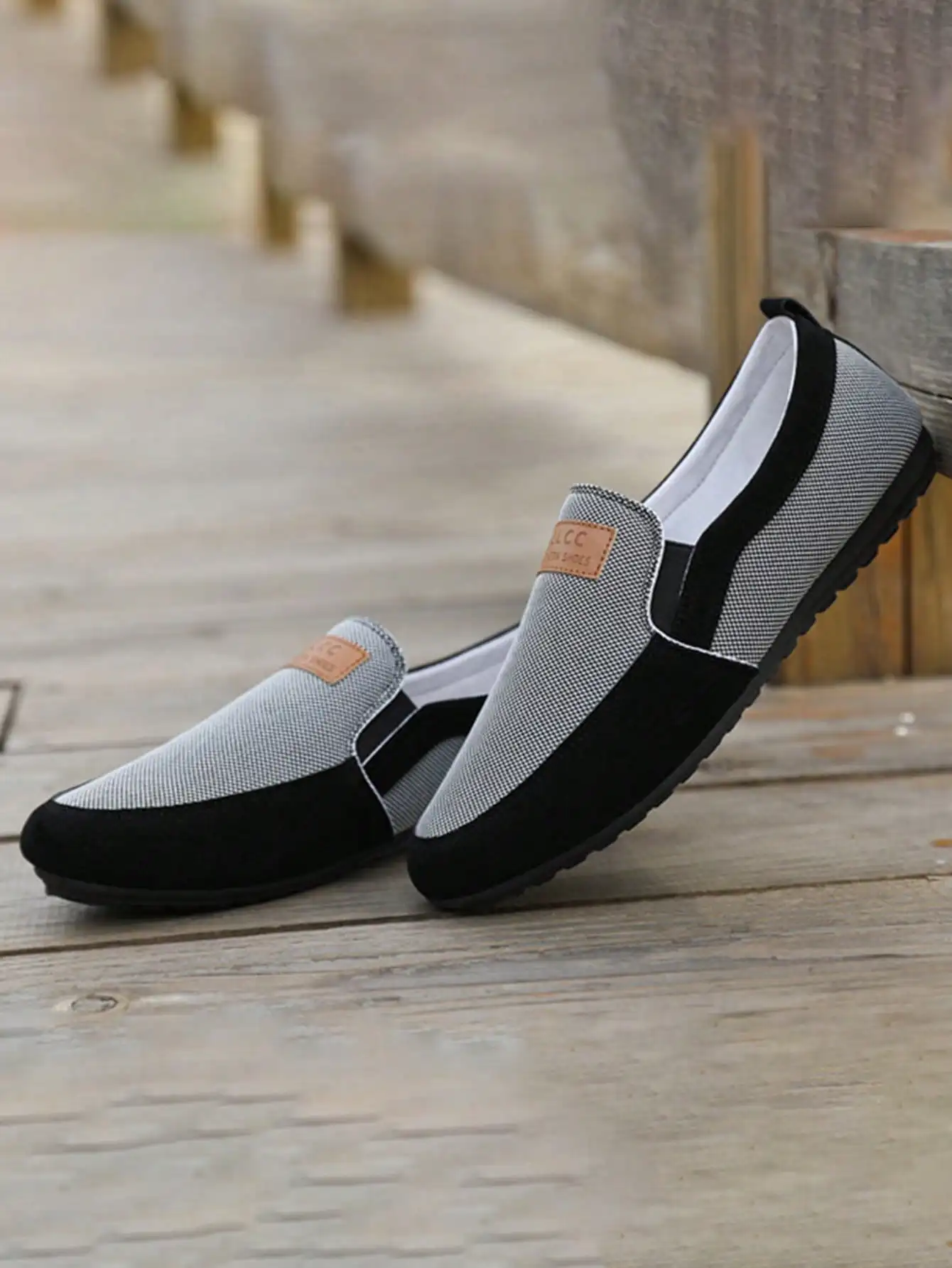 

Men's Canvas Shoes Slip-On Loafers