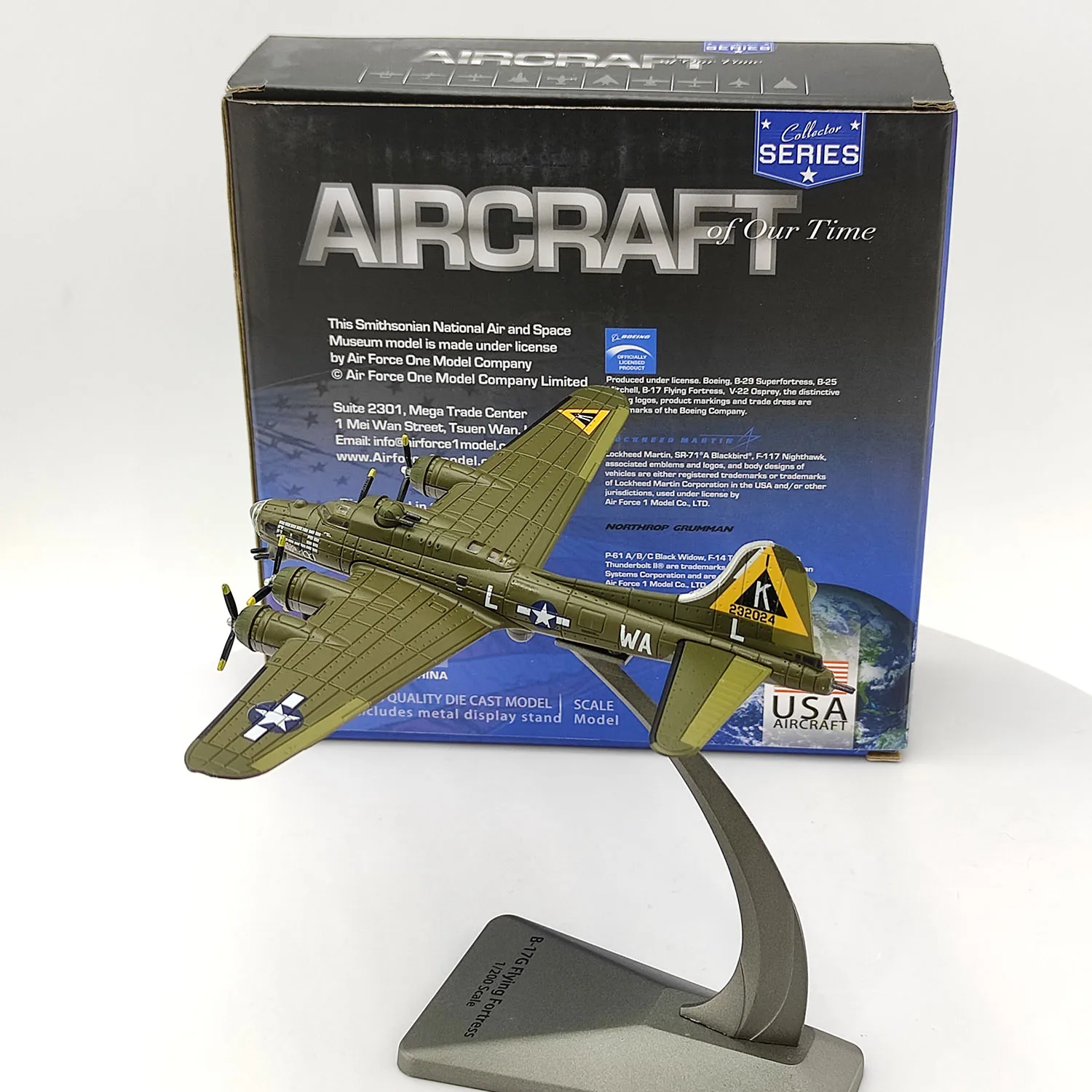 

AIRCRAFT 1:200 Scale B-17G Bomber 1935 Model Diecast Alloy Classics Nostalgia Toys Souvenir Collectibles Gifts Static Display