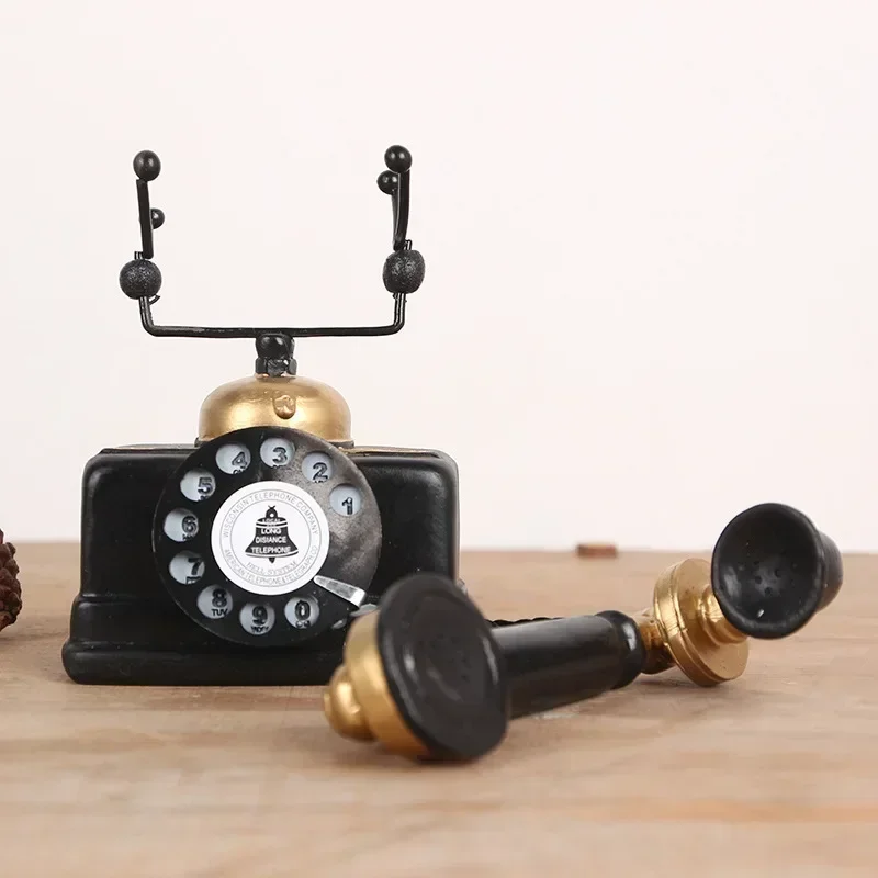 European Retro Resin Vintage Telephone Set Living Room Cafe Home Decoration Crafts Creative  For Office Display Crafts