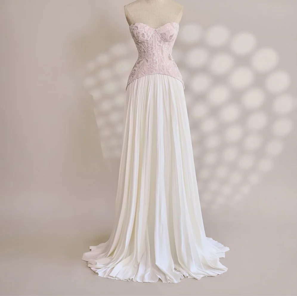 Strapless Sleeveless Chiffon Floor Length A-Line Evening Dress Panel Train Lace Up Back Temperament Photo Color Party Gowns