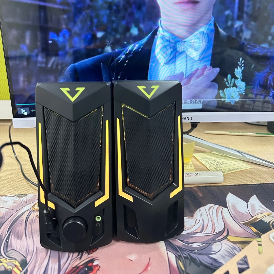 

Игровые колонки Bluetooth 5.3 с динамической RGB-подсветкой, стереозвуком HiFi 2,0 канала, подключением Type-C/USB для ноутбука/настольной игры